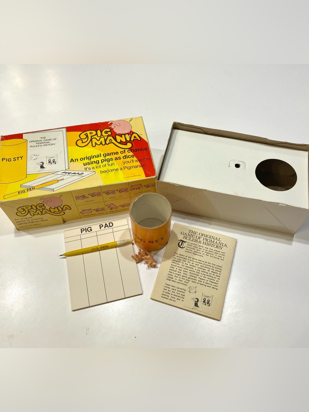 Rare Vintage 1977 Pig Mania Complete Classic Board Game